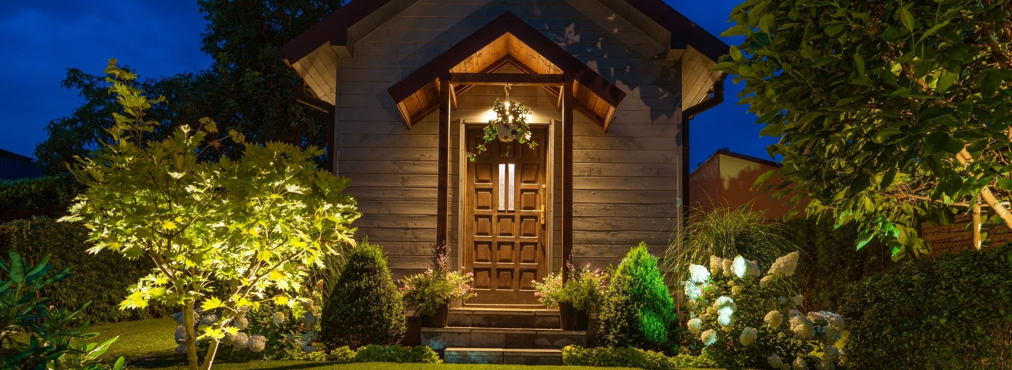 Outdoor Lighting Design: A Step-by-Step Guide (2025) - ALUSSO LIGHTING